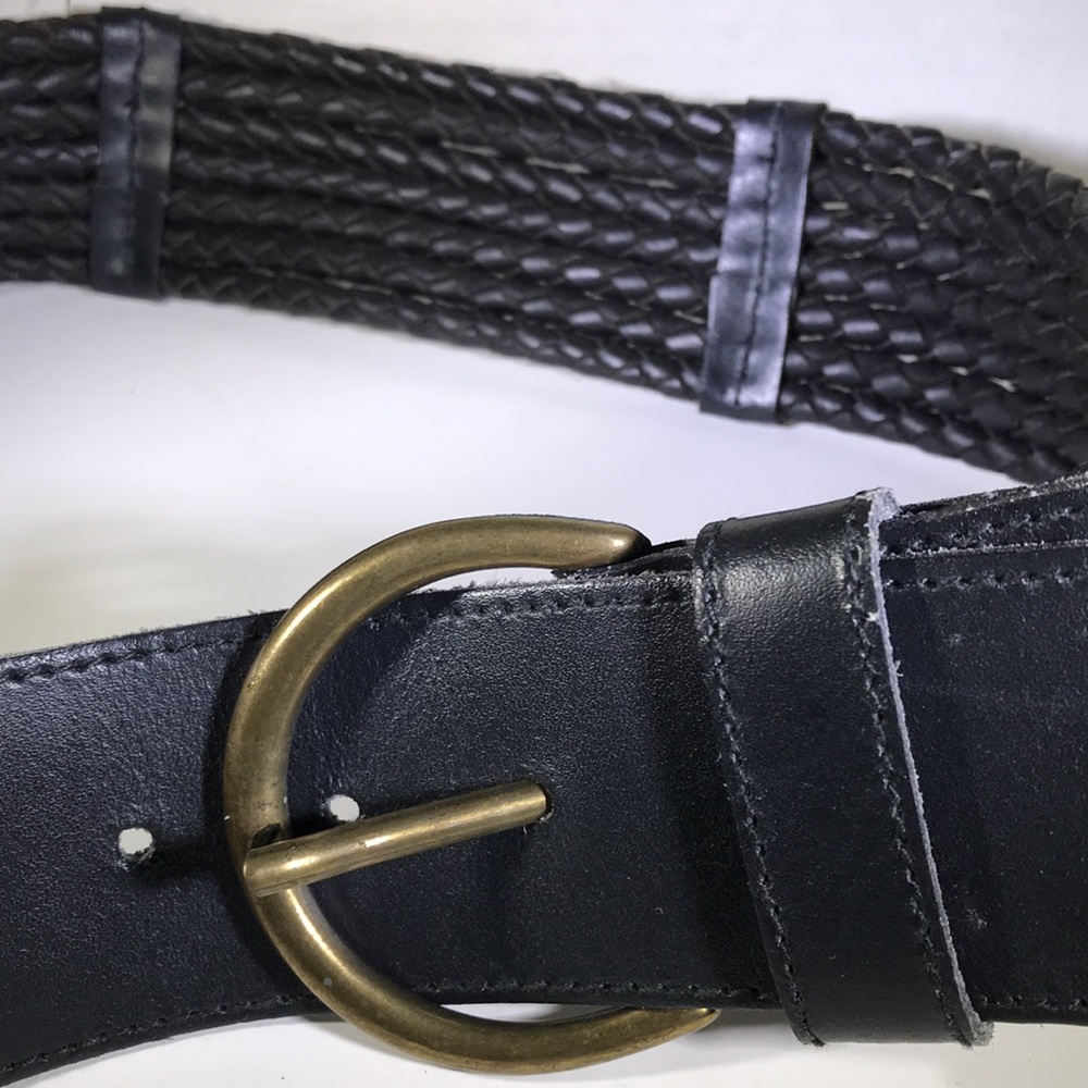Vintage United Colors of Benetton leather Italy belt Sz XS